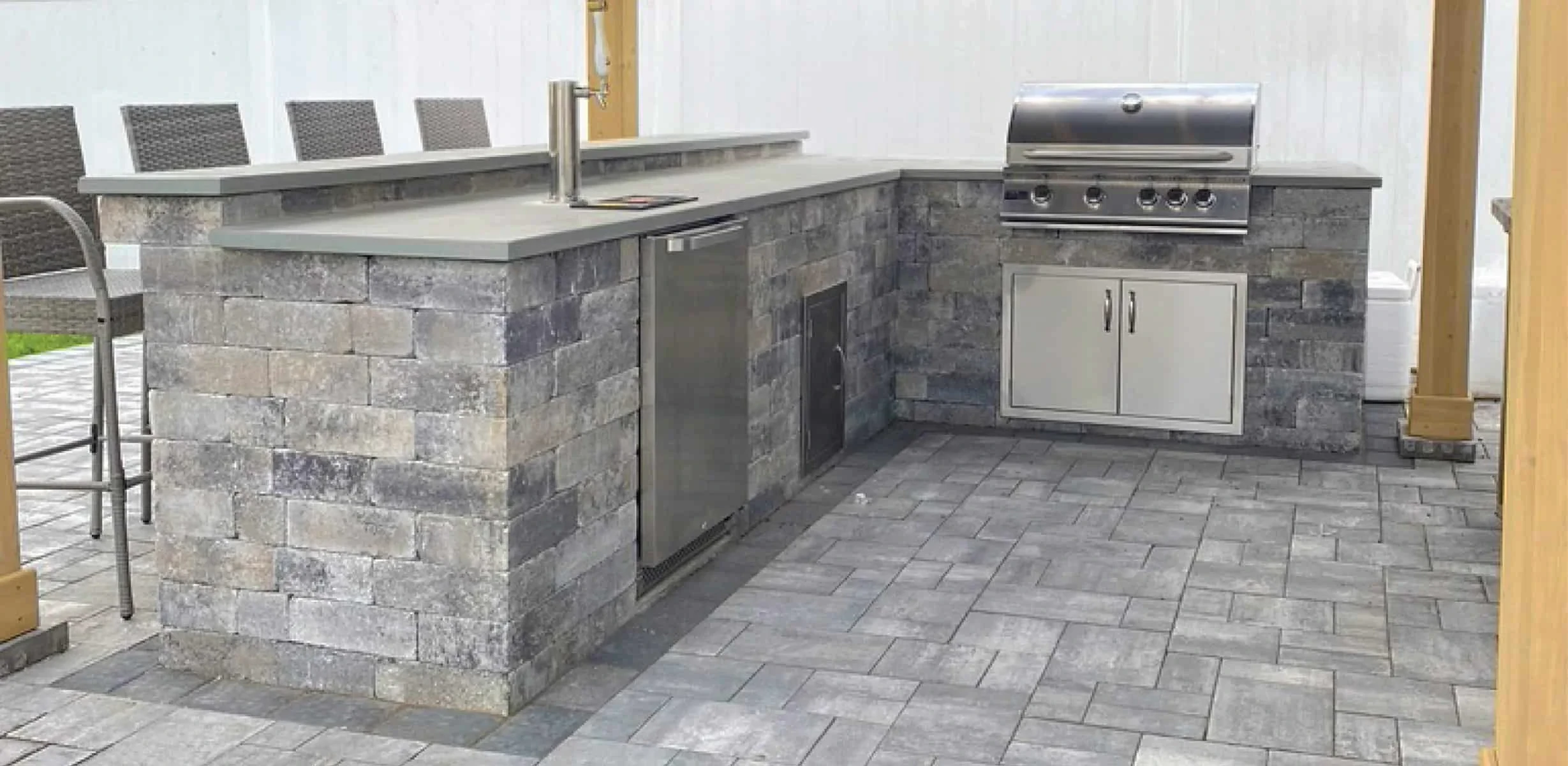 Outdoor Kitchen Stone Design Suffolk County New York_1